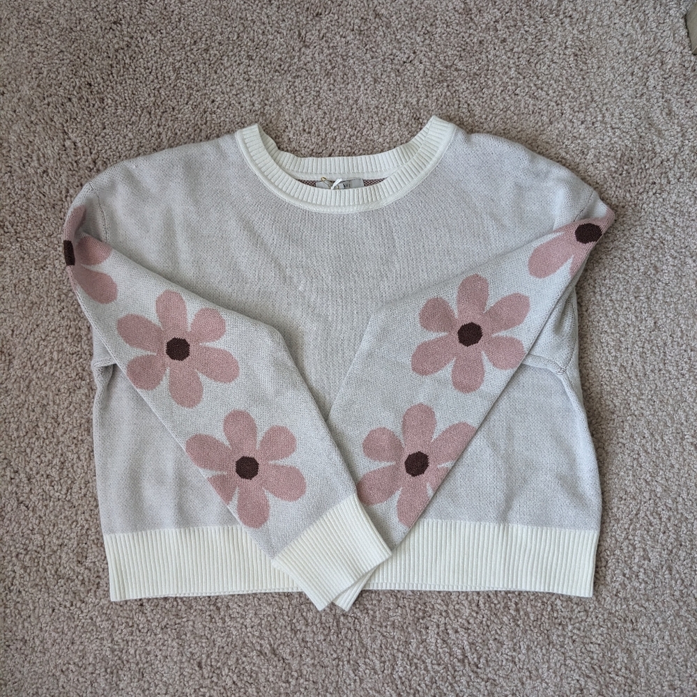 Love Tree Sweater - Picture 4 of 4
